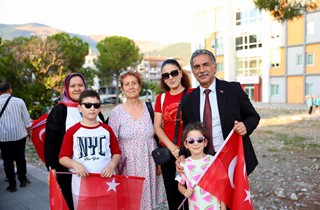 Gemlik’te 30 Ağustos Zafer Bayramı Coşkusu Gün Boyu Sürdü
